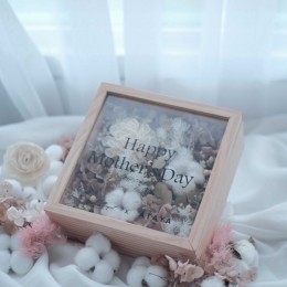 Personalized-Flower-Box