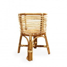 Standing-Rattan